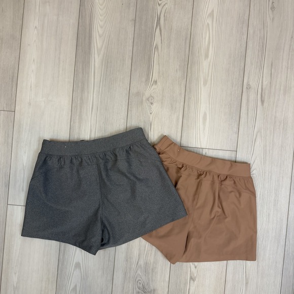 Lot Of 2 Old Navy Women's Small High Waisted PowerSoft Loose Shorts 3" Inseam - Picture 10 of 12